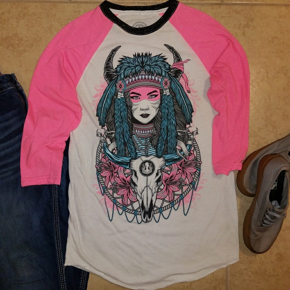 Secret Artist Indian Head  Neon Pink  Sleeves M