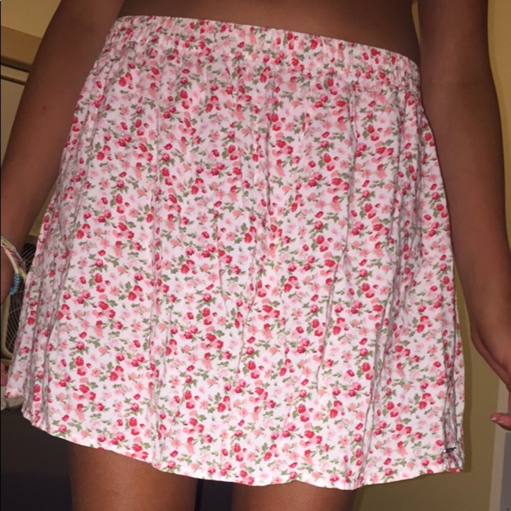 Abercrombie floral print skirt size medium