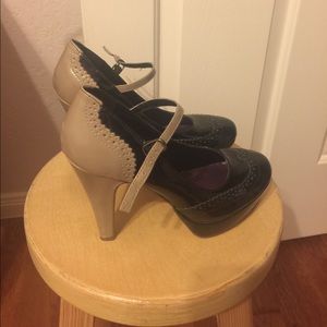 Madden girl platform heels brand new