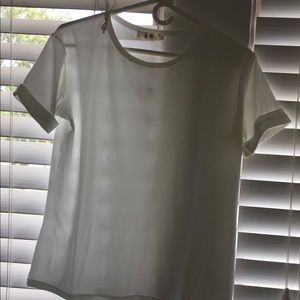 Rolled white cotton tshirt