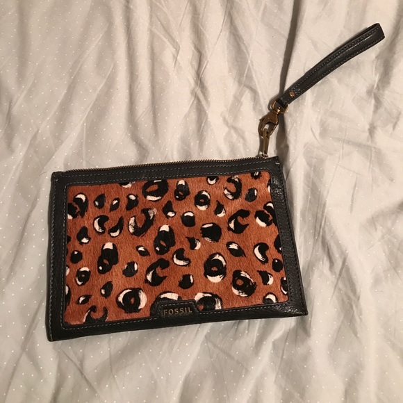 Fossil wristlet - Picture 1 of 3