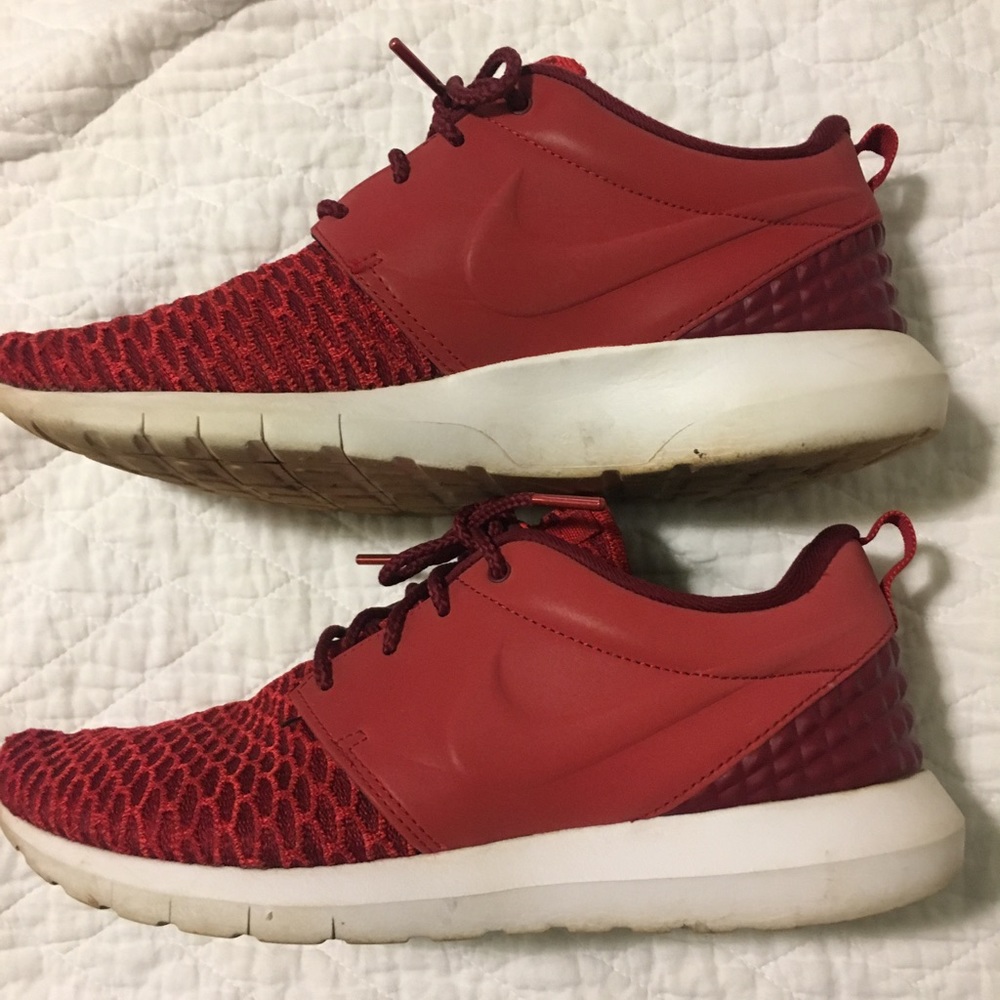 Nike roshe run premium flyknit