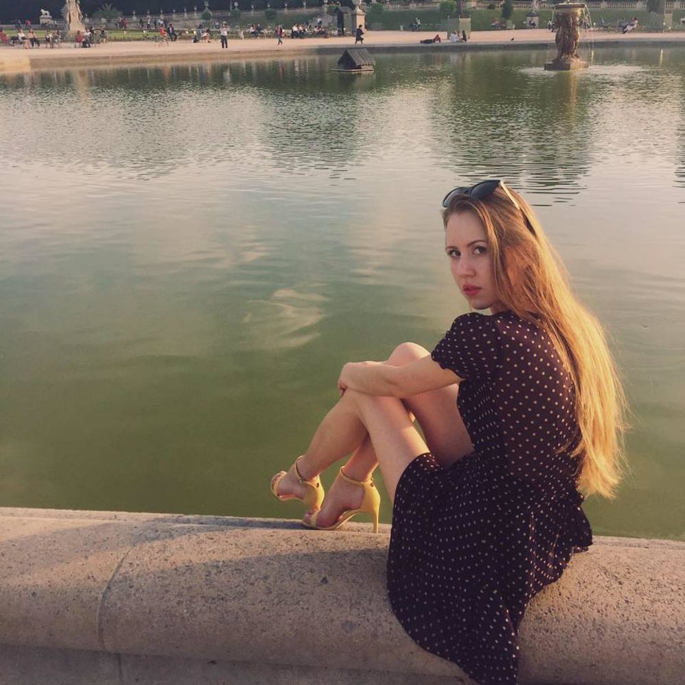 Meet your Posher, Nicole