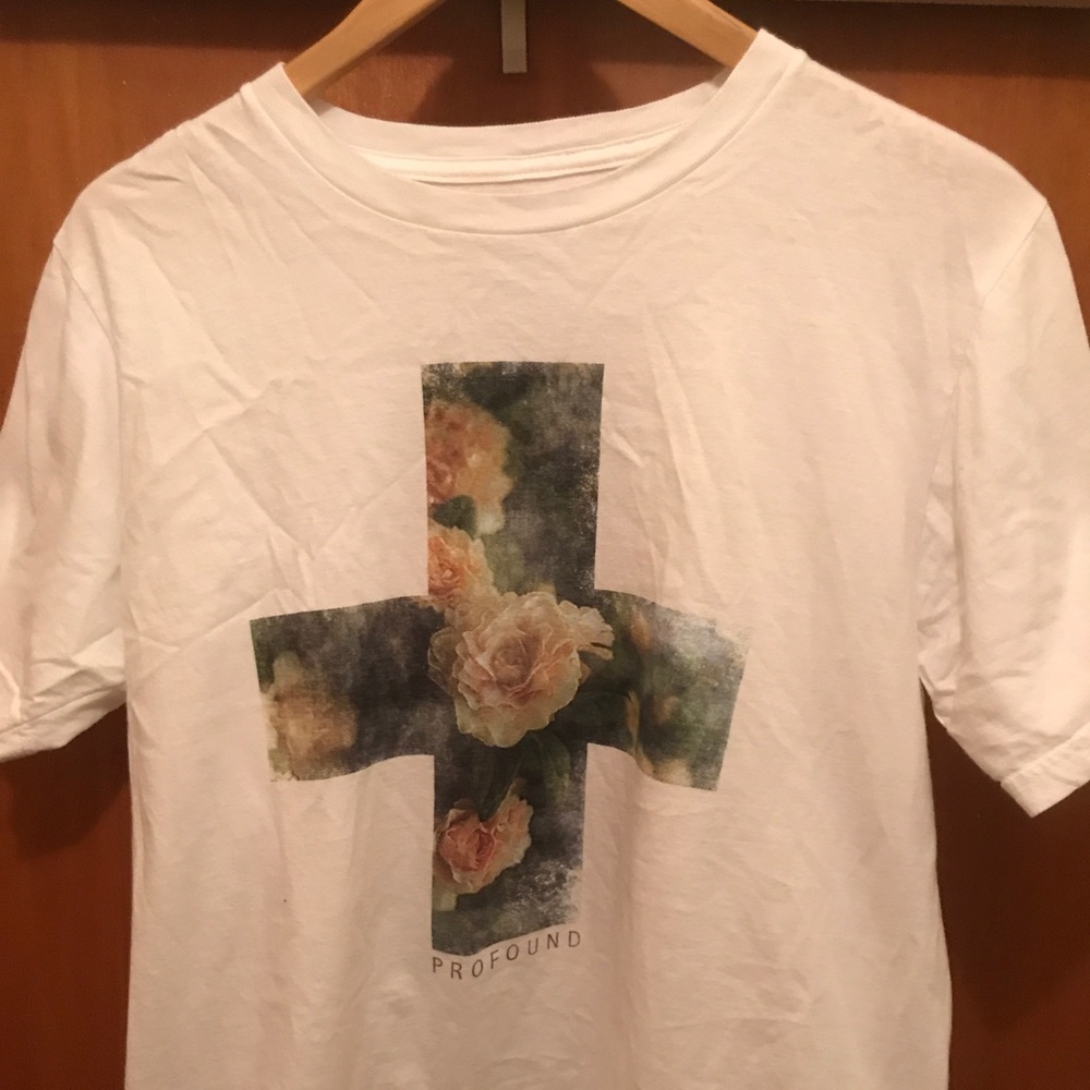 Profound Floral Cross T