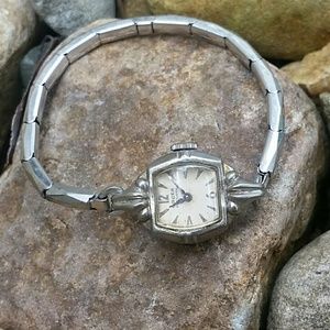 Elegant Vintage Bracelet Watch