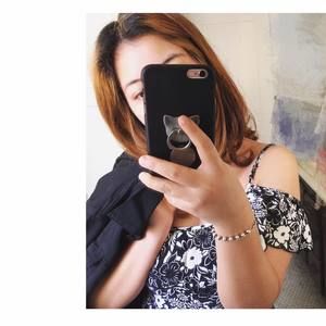 Meet your Posher, Helen