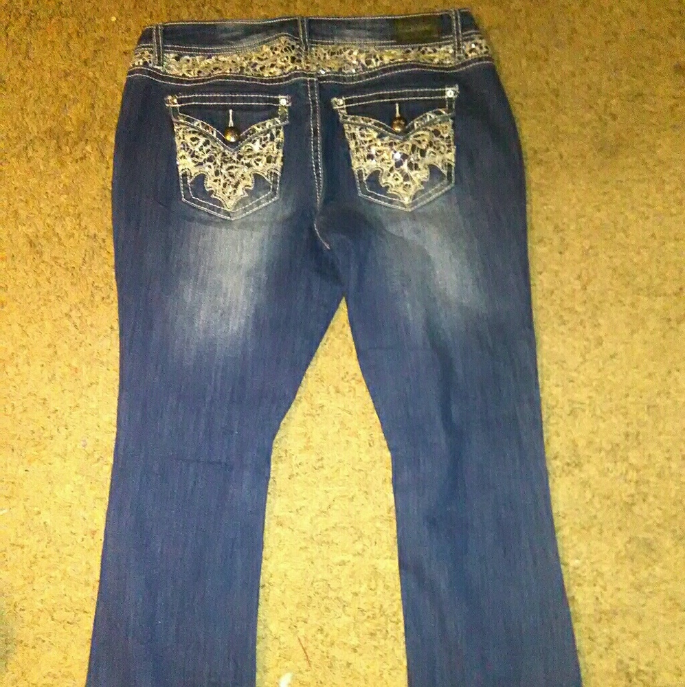 Women's jeans