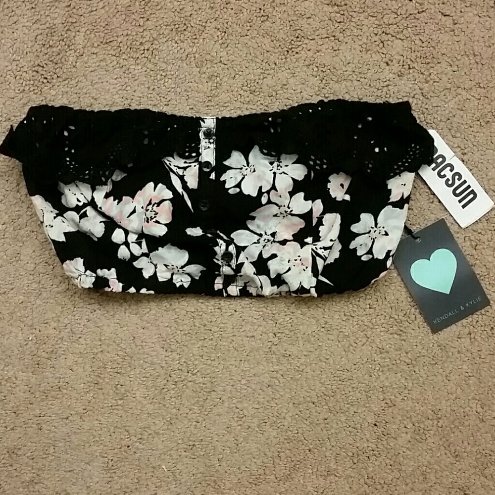 Kendall and Kylie Bandeau