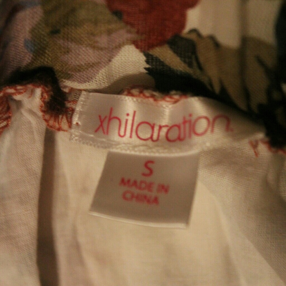 Cute Floral Skirt - Picture 3 of 3