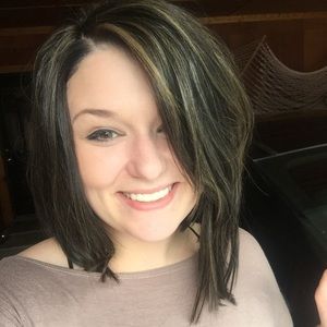 Meet your Posher, Adelyn