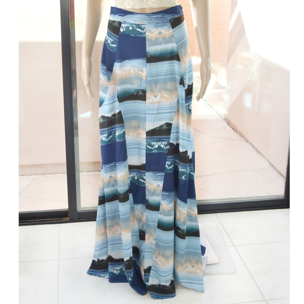 SHOW ME YOUR MUMU Muuntains Princess Di Maxi Skirt - Picture 2 of 8