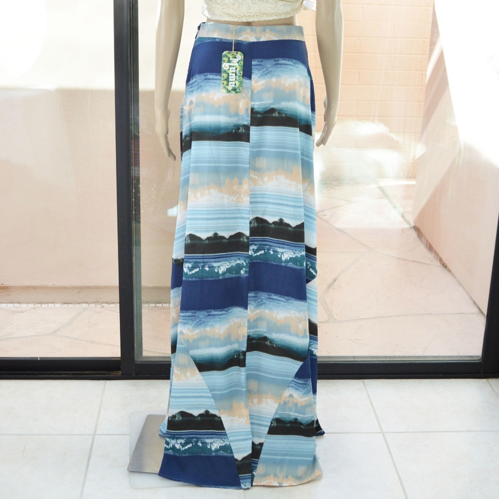 SHOW ME YOUR MUMU Muuntains Princess Di Maxi Skirt - Picture 7 of 8