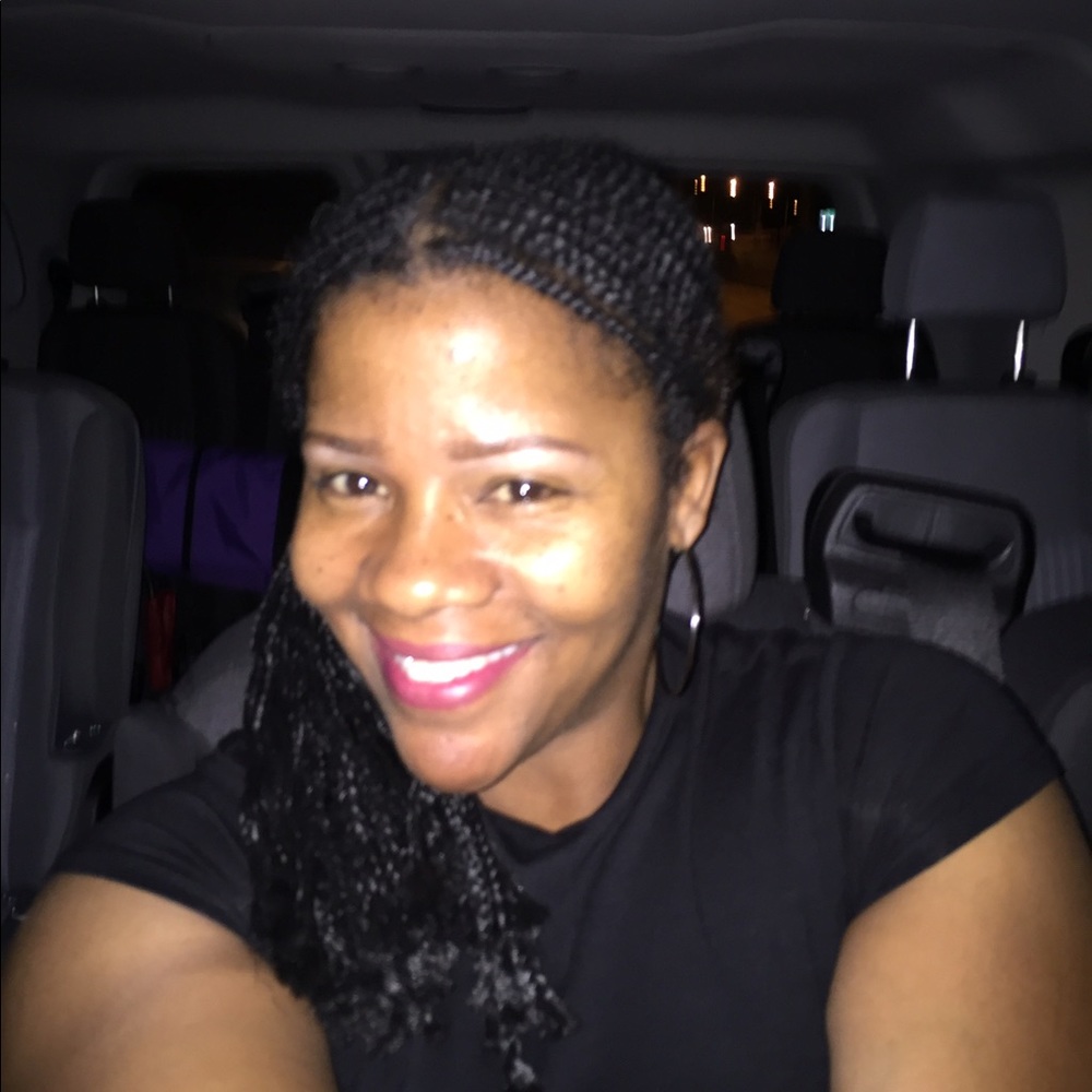 Meet your Posher, Jeasla