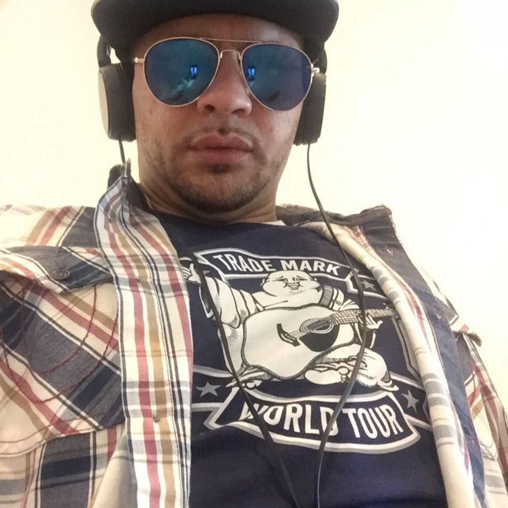 Meet your Posher, Felipe