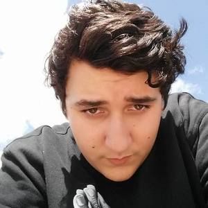 Meet your Posher, Marc