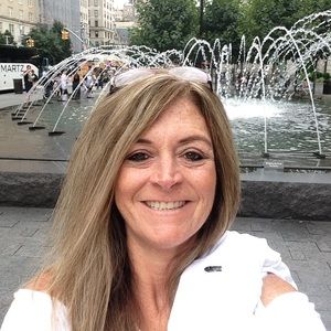 Meet your Posher, Jackie