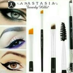 ABH Makeup Brushes & Case