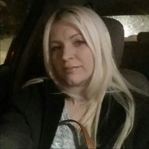 Meet your Posher, Candace