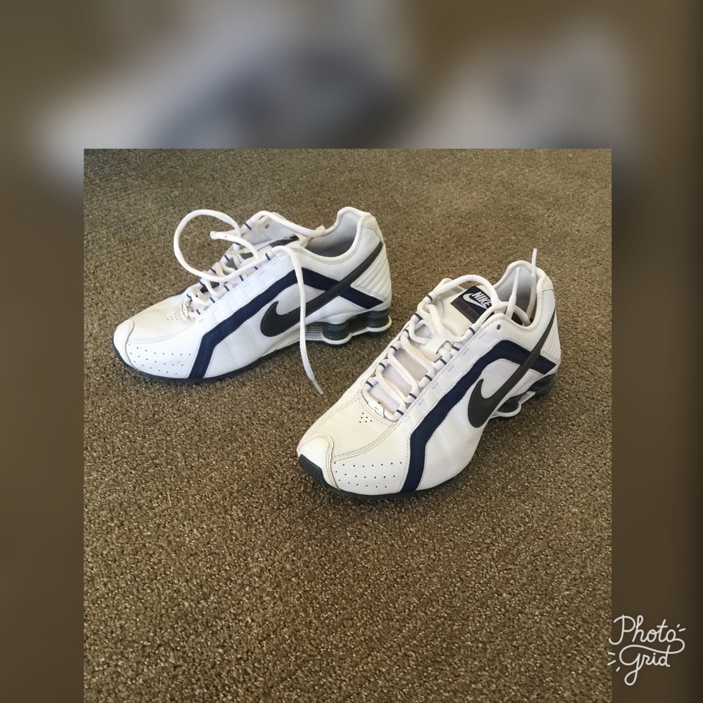 Men's Nike sneakers