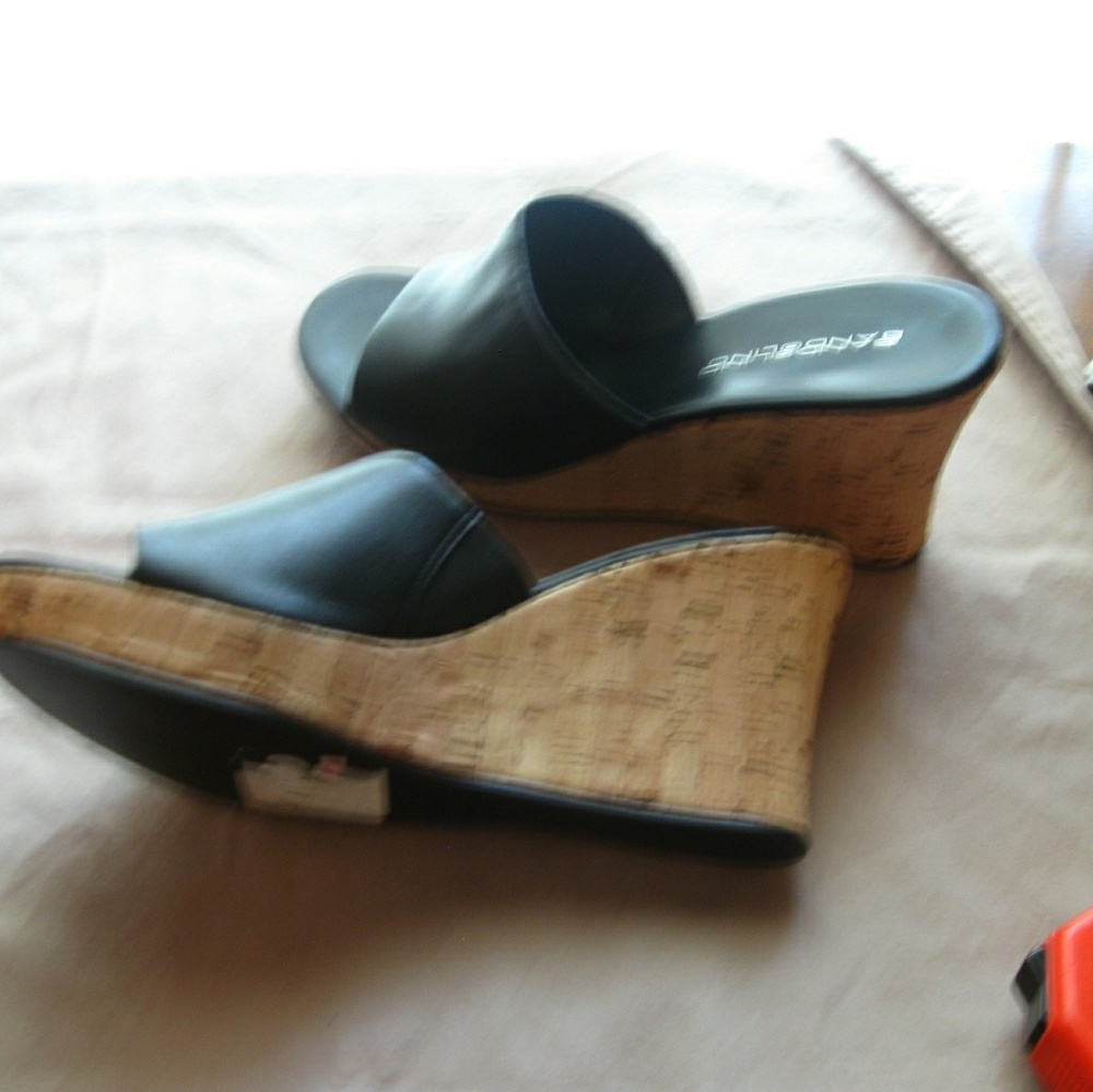 Bandolino  black wedges. size 7 1/2M.