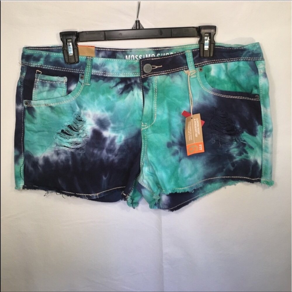 Cute teal & blue tie dye shorts! Never worn!