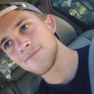 Meet your Posher, Christopher