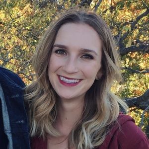 Meet your Posher, Rebecca