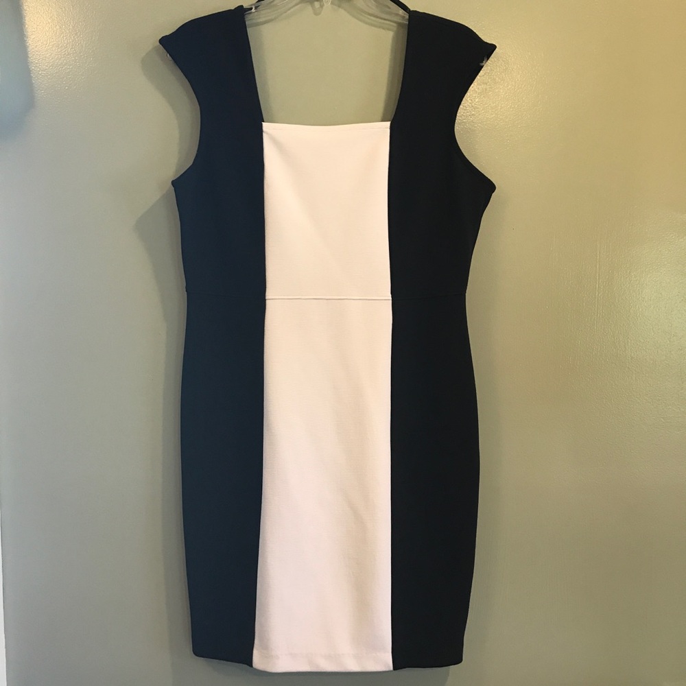 Black and white sheath dress