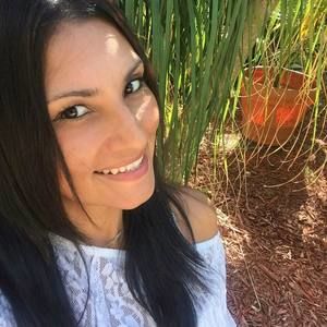 Meet your Posher, Ana