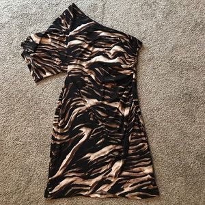 SEXY MINI DRESS GORG ONE SHOULDER ANIMAL PRINT!