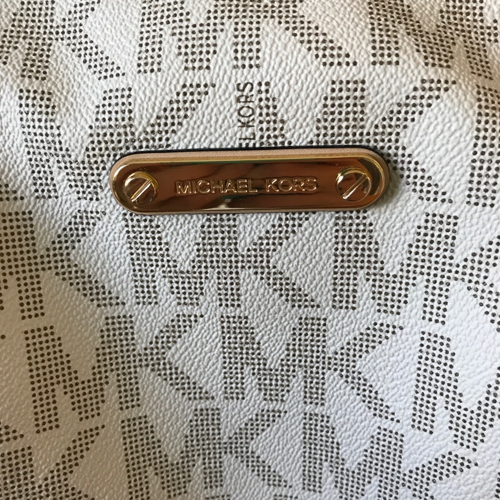 MICHAEL KORS Handbag in White / Cream - Picture 2 of 7