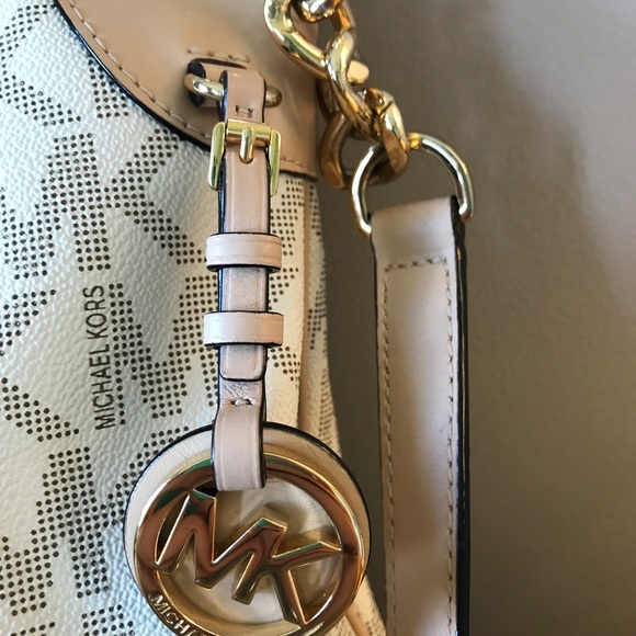 MICHAEL KORS Handbag in White / Cream - Picture 3 of 7