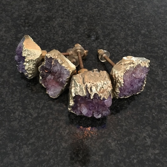 Anthropologie crowned quartz knobs - Picture 4 of 5