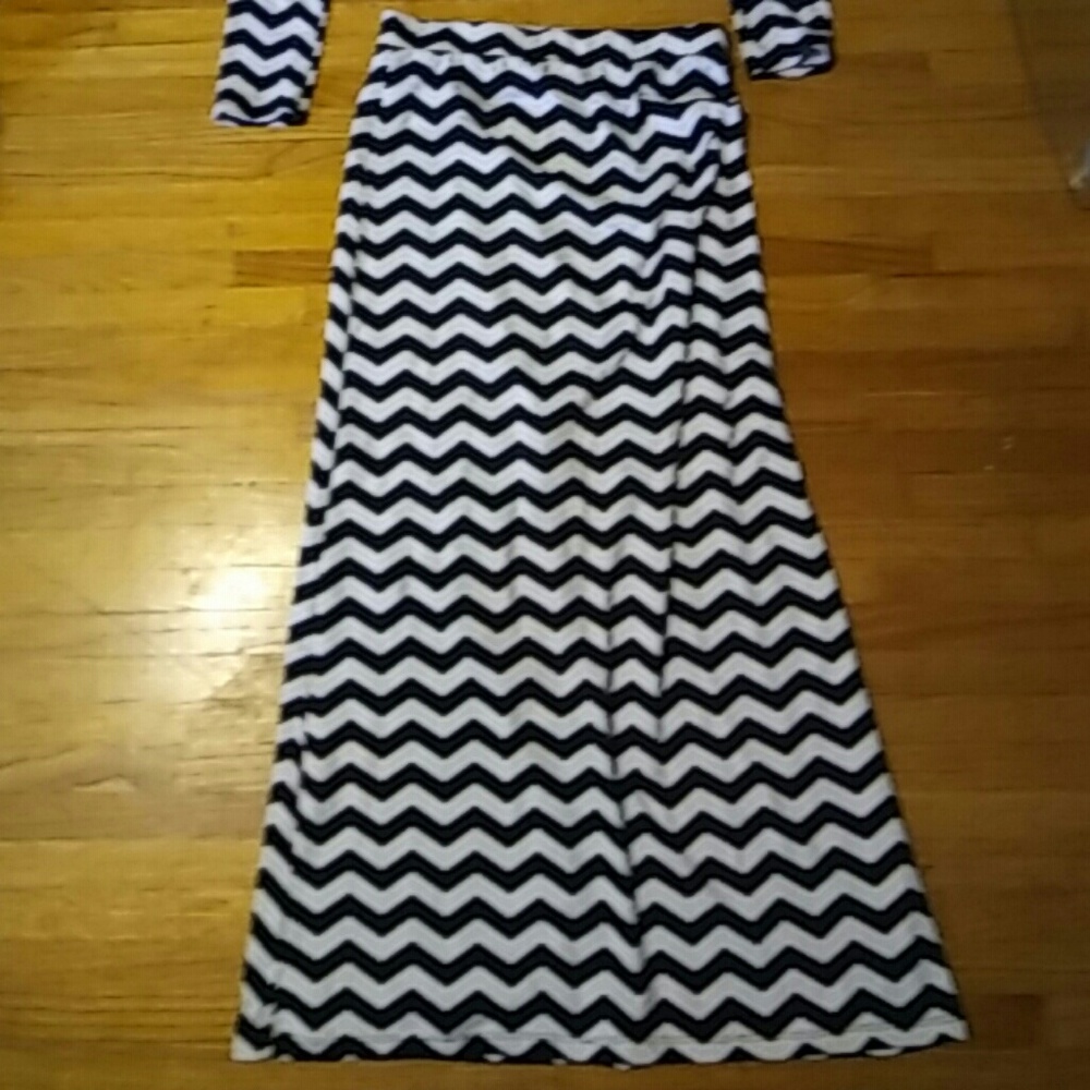 Two peice skirt and mini top