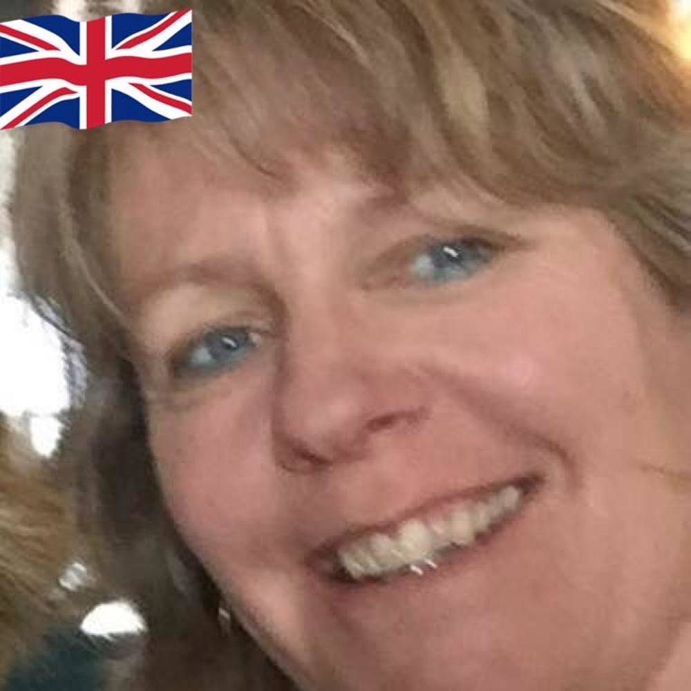 Meet your Posher, Liz