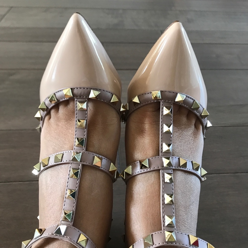 Nude rockstud heels NWB size 38