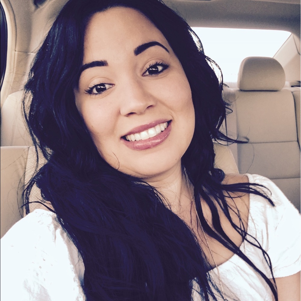 Meet your Posher, Roxanne