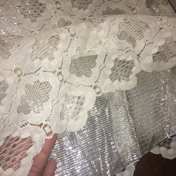 R&K Orginals Silver and white Sheath Dress*HP* - Picture 6 of 8