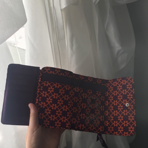 Vera Bradley Wallet - Picture 3 of 4