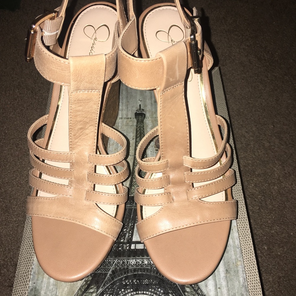 Jessica Simpson wedge