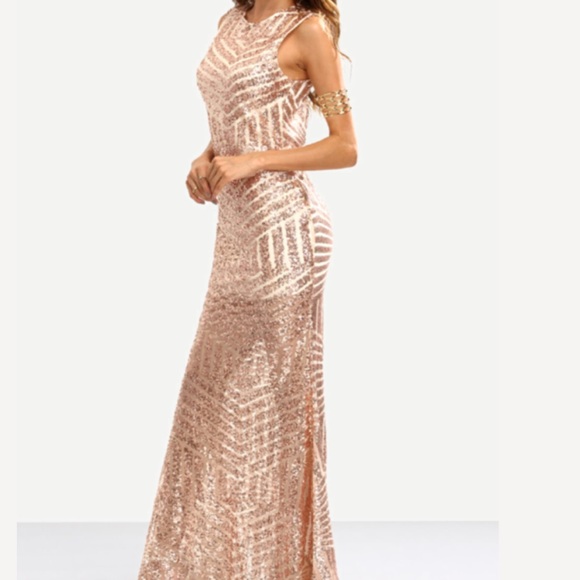 HP๐SALE๐ปRose gold sequin gown - Picture 2 of 7