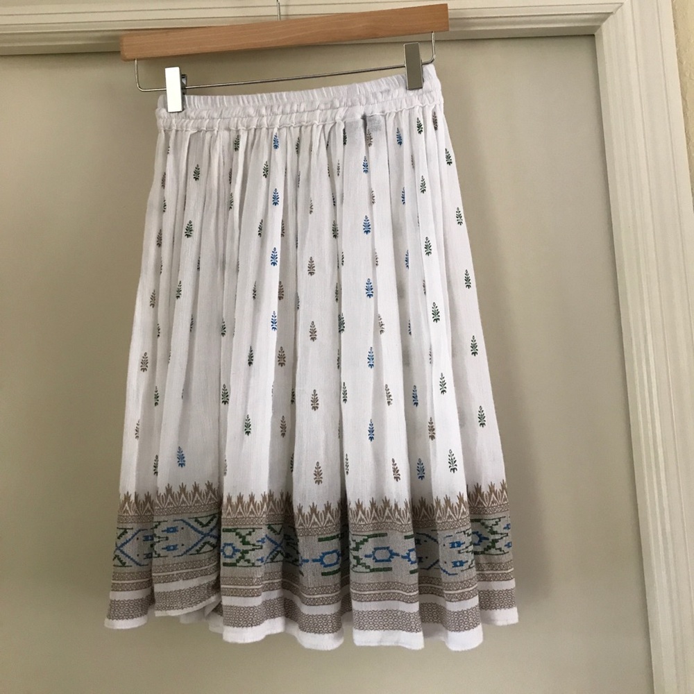 Cute summer skirt. Made in India.