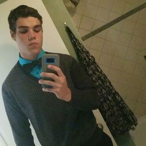 Meet your Posher, Justin