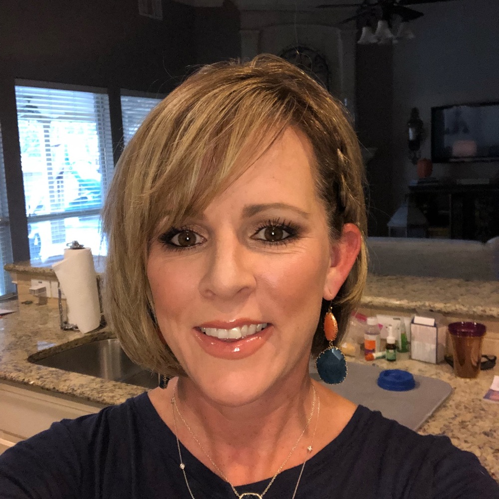 Meet your Posher, Lindsey