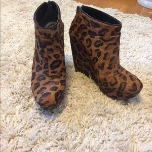 Platform wedge booties