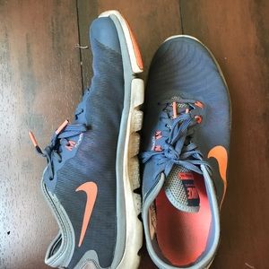 ❗️Reduced Price❗️Gray & Pink Nike Athletic Shoes