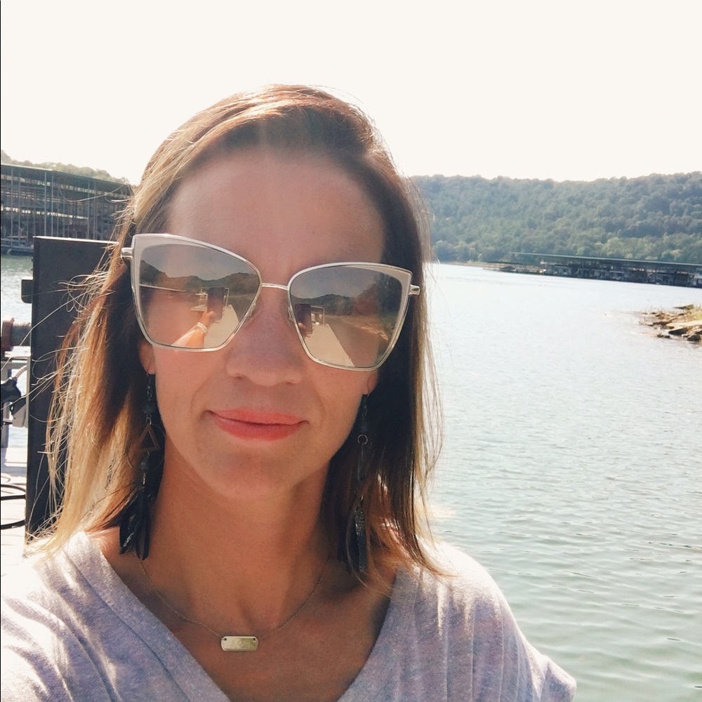 Meet your Posher, Amanda