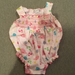 Kissy Kissy Bubble outfit