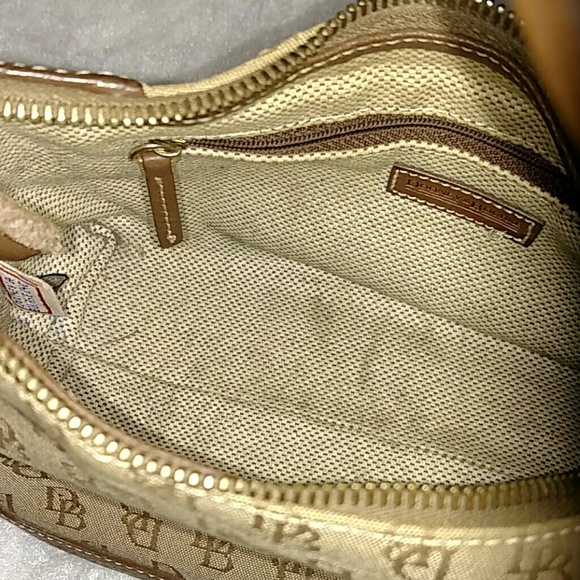 Dooney & Bourke purse & change purse - Picture 3 of 5