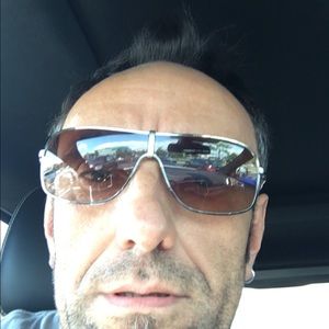 Meet your Posher, Massimiliano